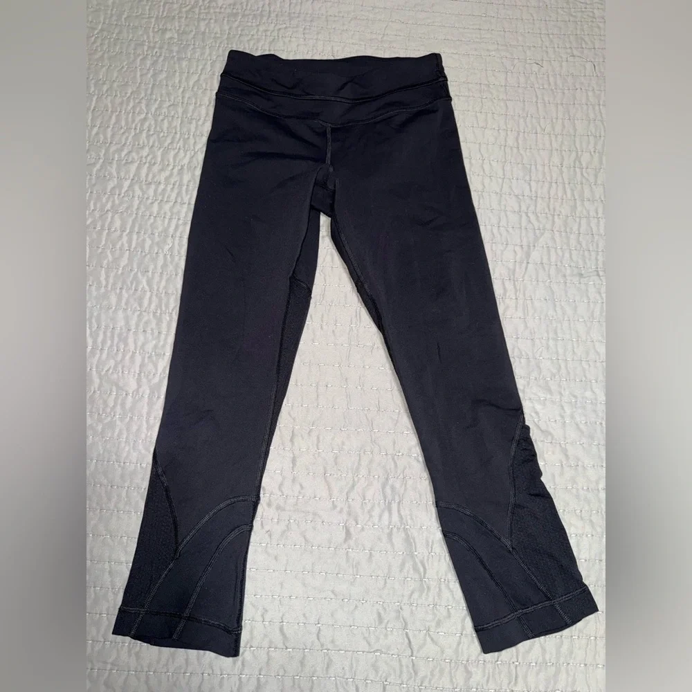 Lululemon pace rival crop 22” size 4